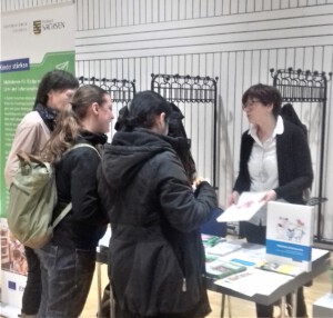 Infostand FBT Meißen (c) SLFG e.V. Infostand FBT Meißen (c) SLFG e.V.