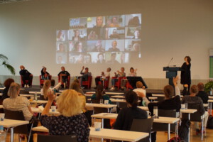 KINDER STÄRKEN - 5. Fachtag 29.09.2021 Hybrid-Veranstaltung © SLfG e. V. KINDER STÄRKEN - 5. Fachtag 29.09.2021 Hybrid-Veranstaltung © SLfG e. V.